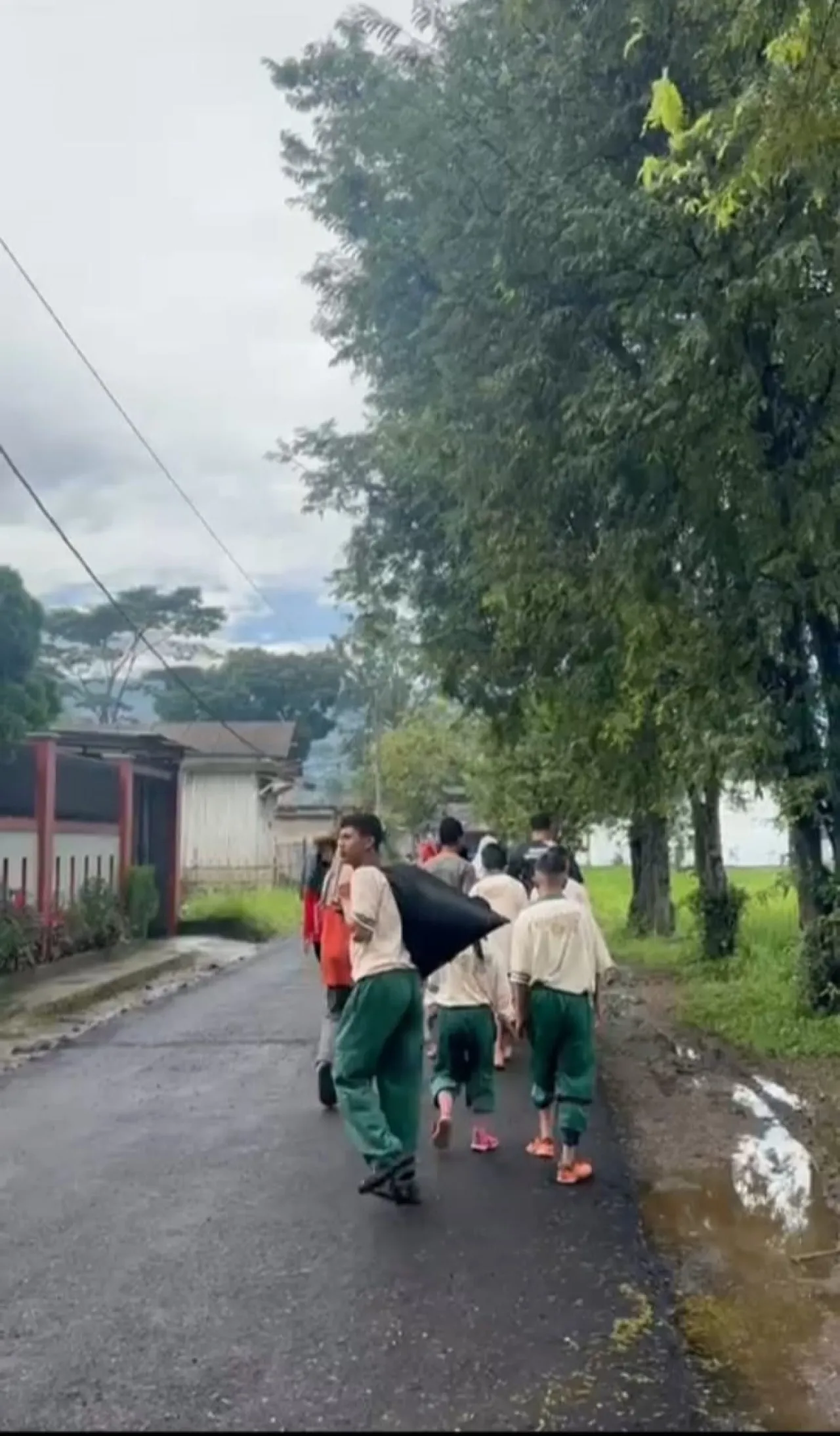 SLB Bhinneka Laksanakan Mitigasi Bencana sebagai Upaya Antisipasi Cuaca Ekstrem